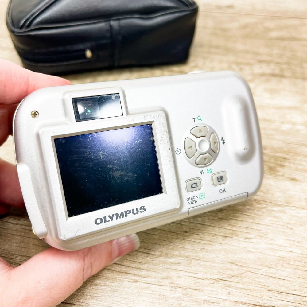 OLYMPUS CAMEDIA D-390 .2mp CCD SENSOR DIGITAL CAMERA .TESTED AND WORKING. - Picture 16 of 16
